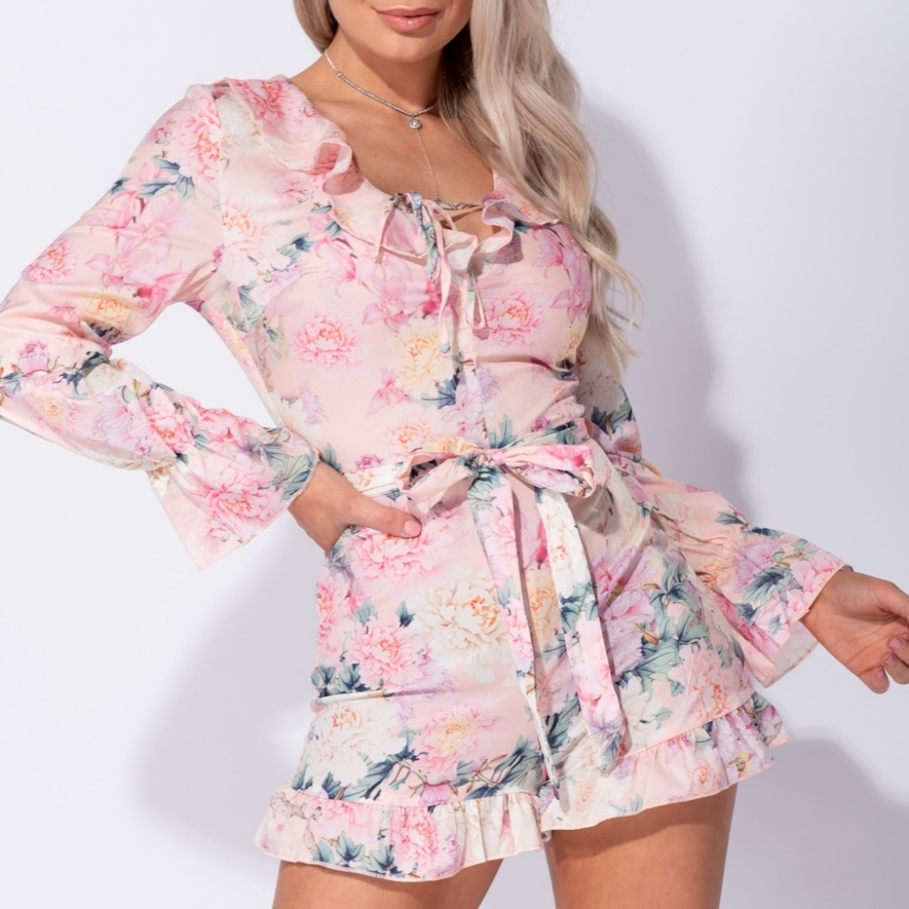 LAST 1! Floral Print Long Sleeve V-Neck Romper - Picture 5 of 6